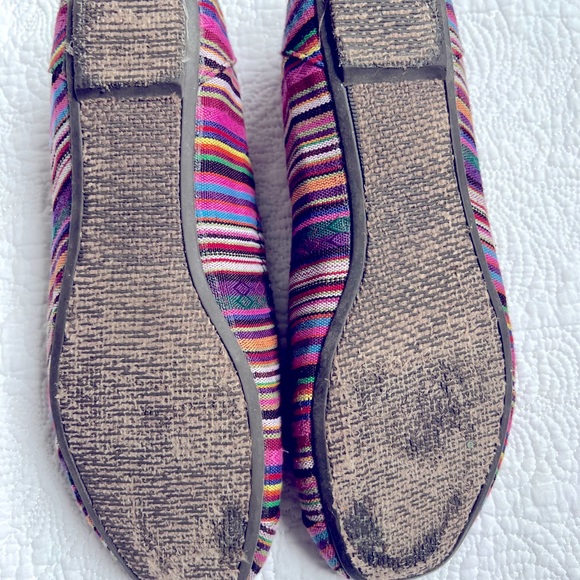 Chinese Laundry Multicoloured Flats - Size 7 - Picture 4 of 4